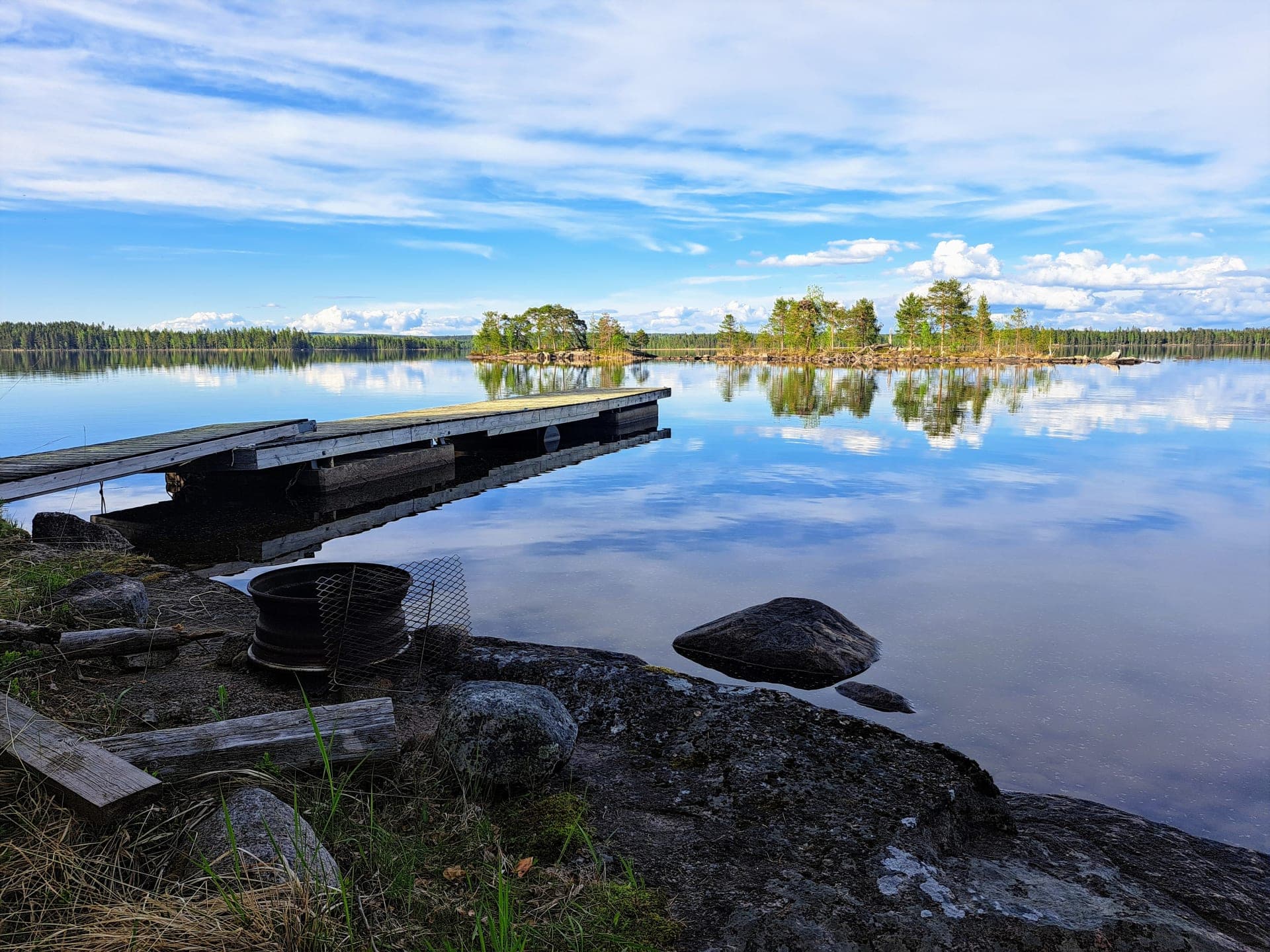 Silmun laituri ja Kalasääksen pesäsaari